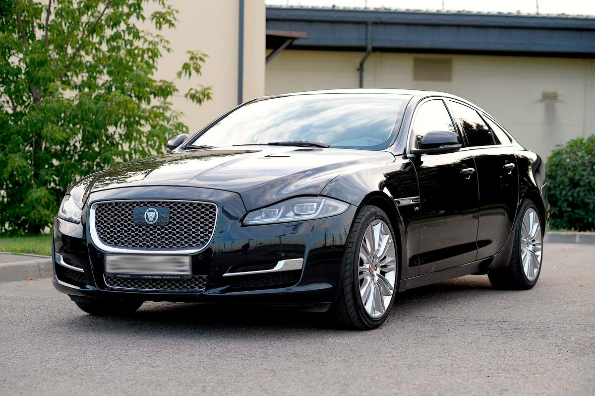 Аренда Jaguar XJ